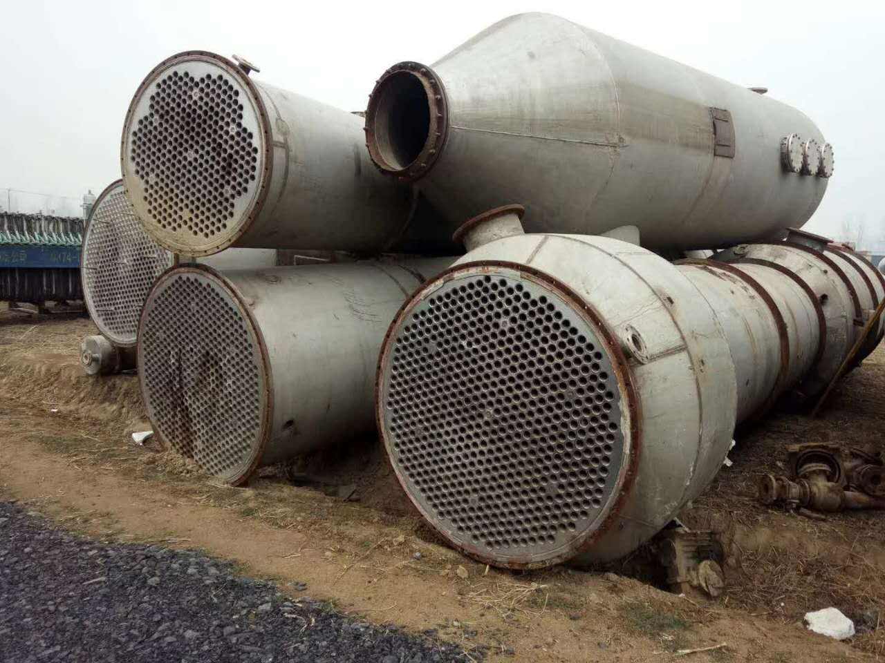 薄膜蒸發器的運動形態:  薄膜蒸發器的運動形態: